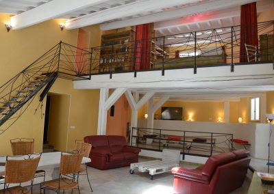 daphnis-gite-languedoc-aude-salon